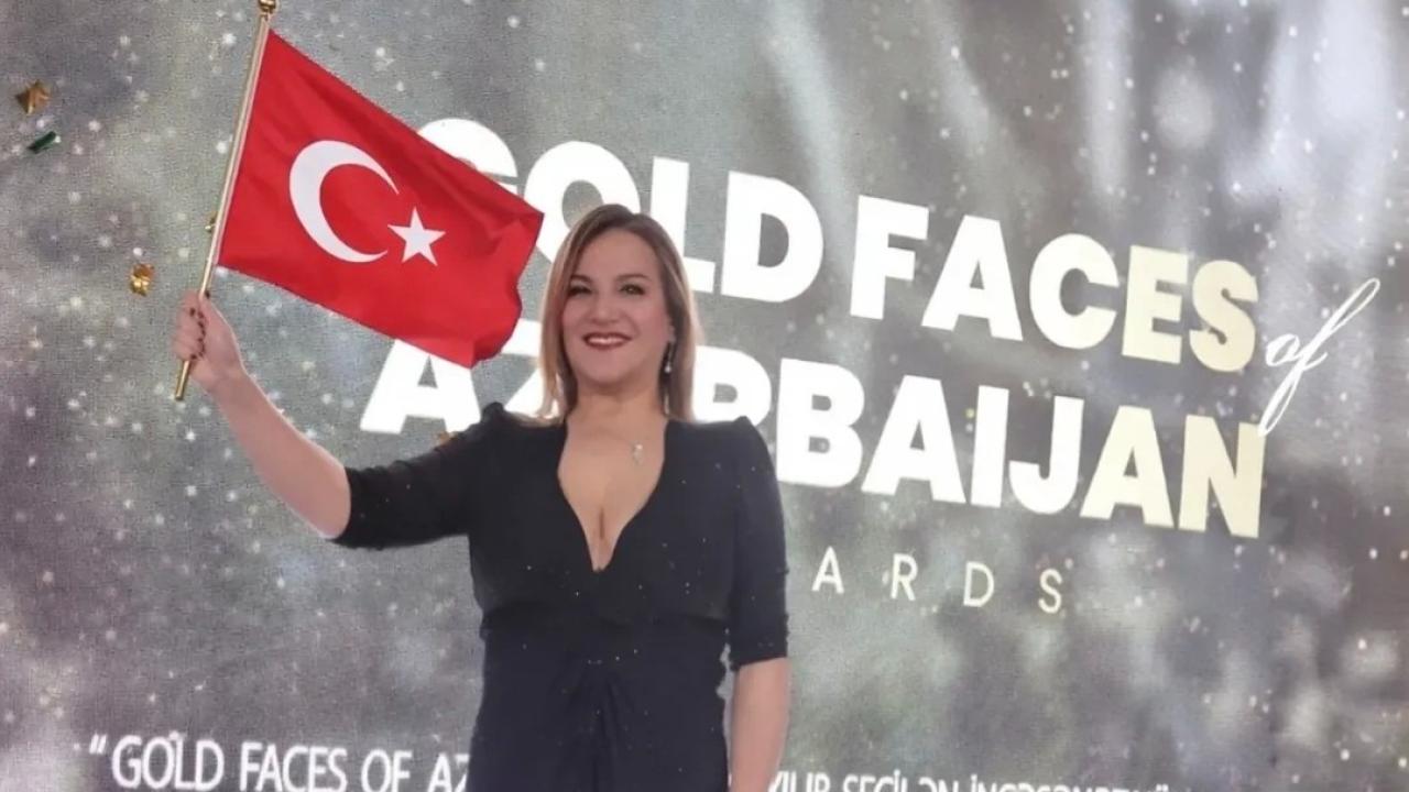 ARZU DENİZYARAN AZERBAYCAN’DA ÖDÜL ALDI