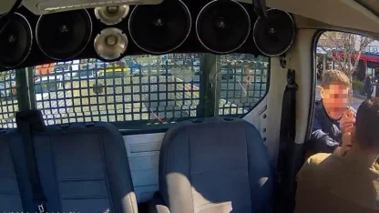 İzmir'de sürücüye darp olayıyla ilgili polislere idari işlem