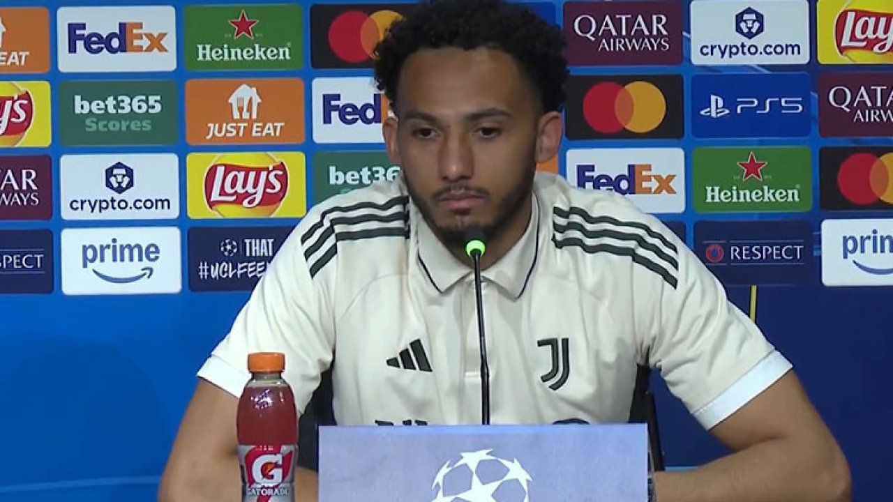 Lloyd Kelly: 'Osimhen, olağanüstü bir oyuncu!'