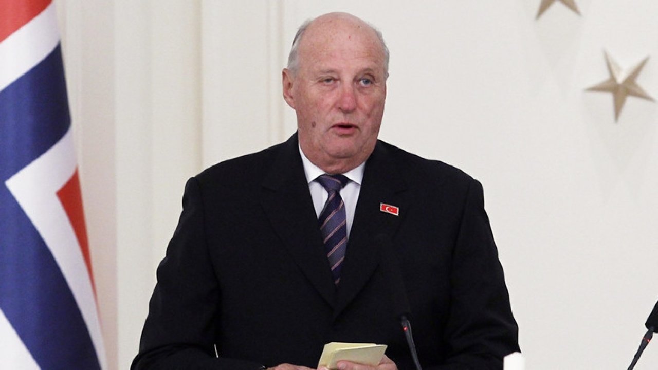 Norveç Kralı Harald hastaneye kaldırıldı