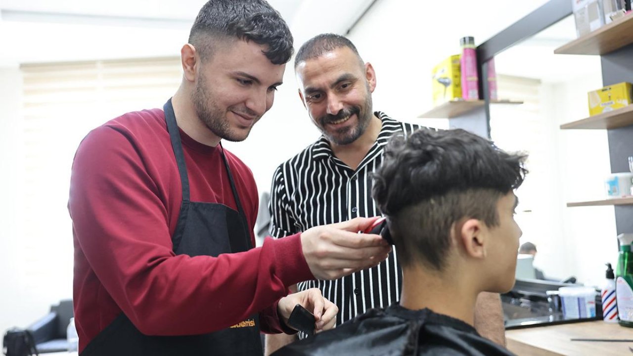 Özel bireylere ücretsiz berberlik hizmeti