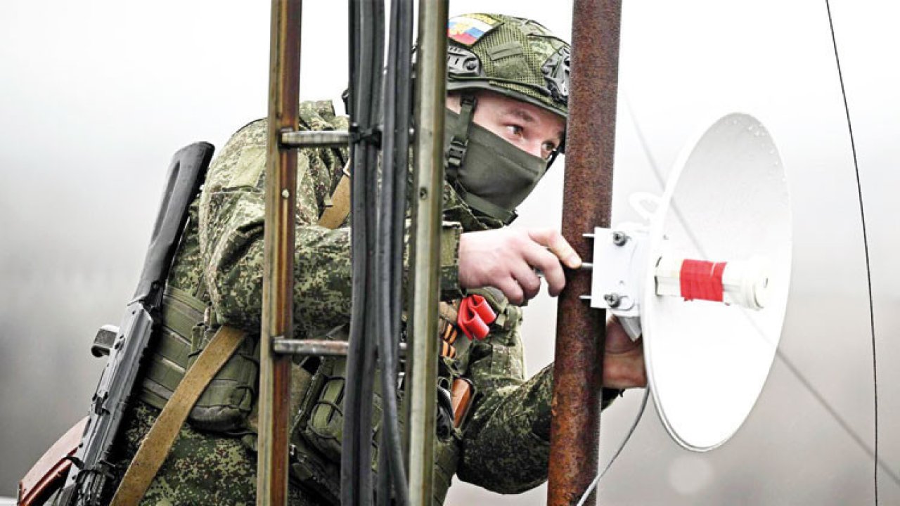 Putin’e Elon Musk darbesi! Ruslara Starlink kesildi, Ukrayna toprakları geri aldı