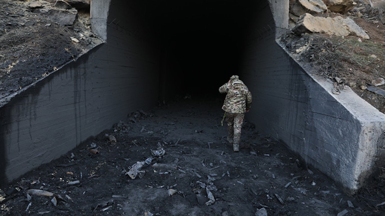 YPG tünellerinde patlama: Suriyeli 3 asker öldü