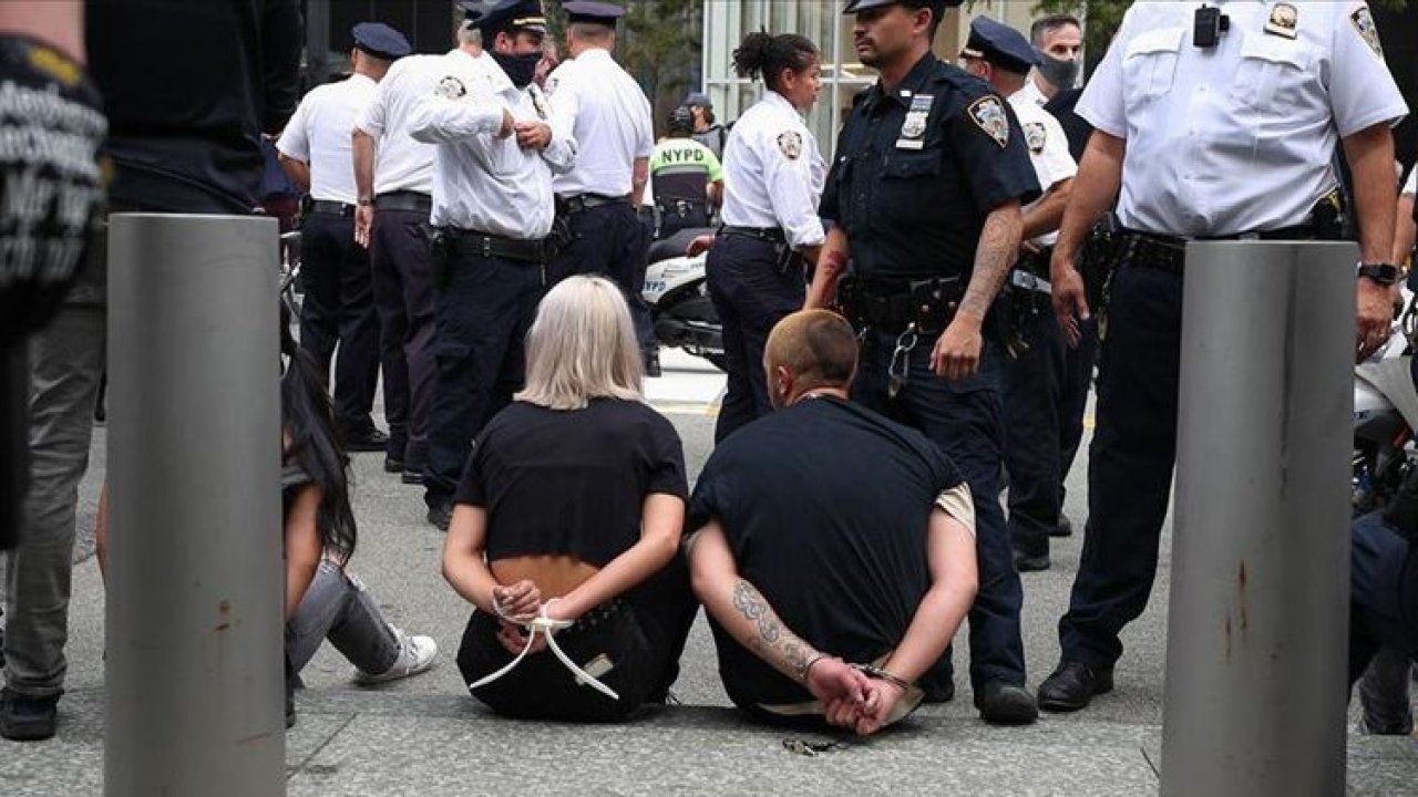 ABD'de göçmenlere kefaletsiz gözaltı dönemi başladı