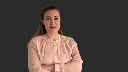 BANU KAYINOVA BAYRAM MESAJINDA HERKES İÇİN GÜZELLİK DİLEDİ