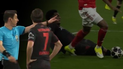 Halil Umut Meler'in son dakika penaltı kararı ortalığı karıştırdı! 'Kendini yere attı, penaltı değil!'