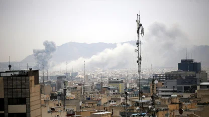 İran, ABD-İsrail saldırılarında 43 bin sivil birimin hasar gördüğünü, 223 kadının hayatını kaybettiğini açıkladı