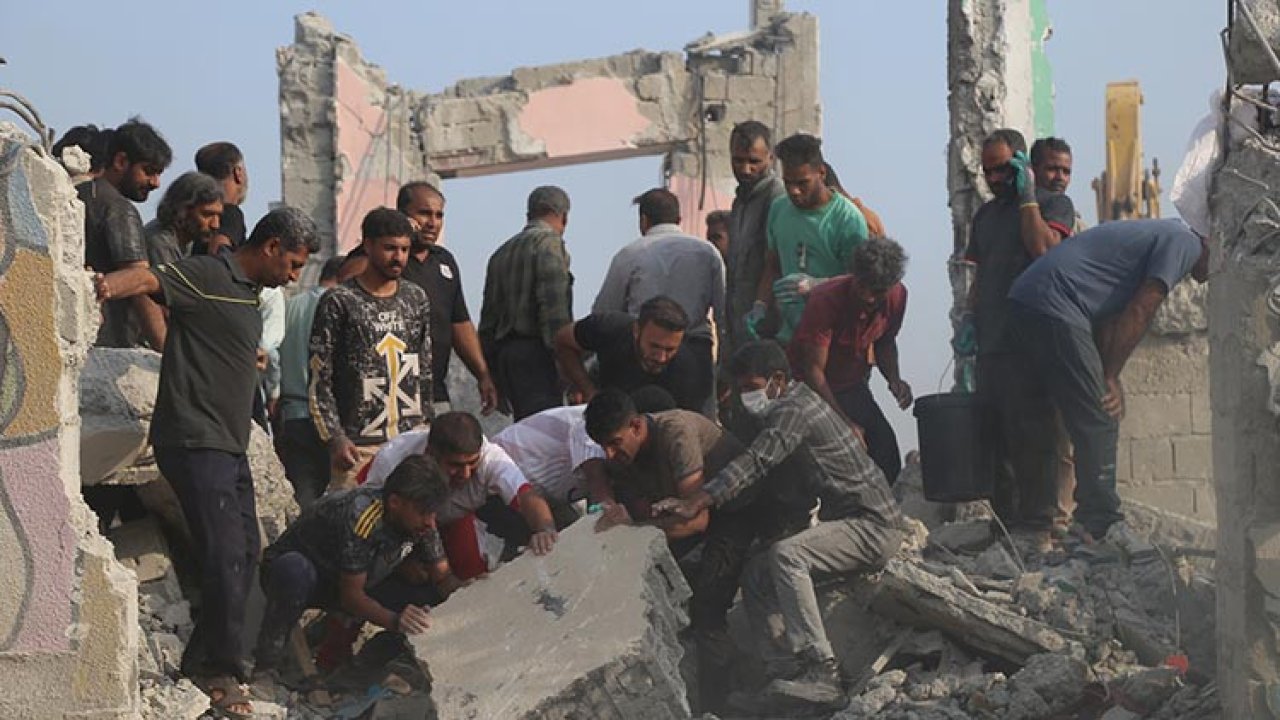 İran'daki okul saldırısının uydu görüntüleri ortaya çıktı: Birden fazla saldırı gerçekleşti