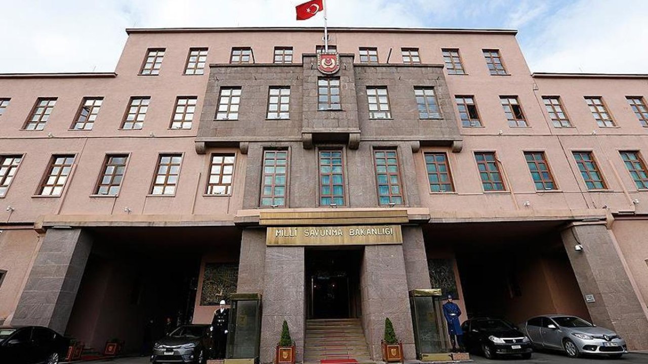 Son dakika! İran'dan ateşlenip Türk hava sahasına giren füze imha edildi