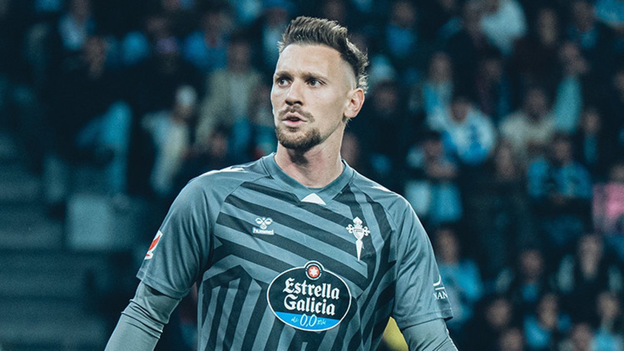 Türkiye maçı öncesi Romanya'da şoke eden sakatlık! Lucescu düşünceli