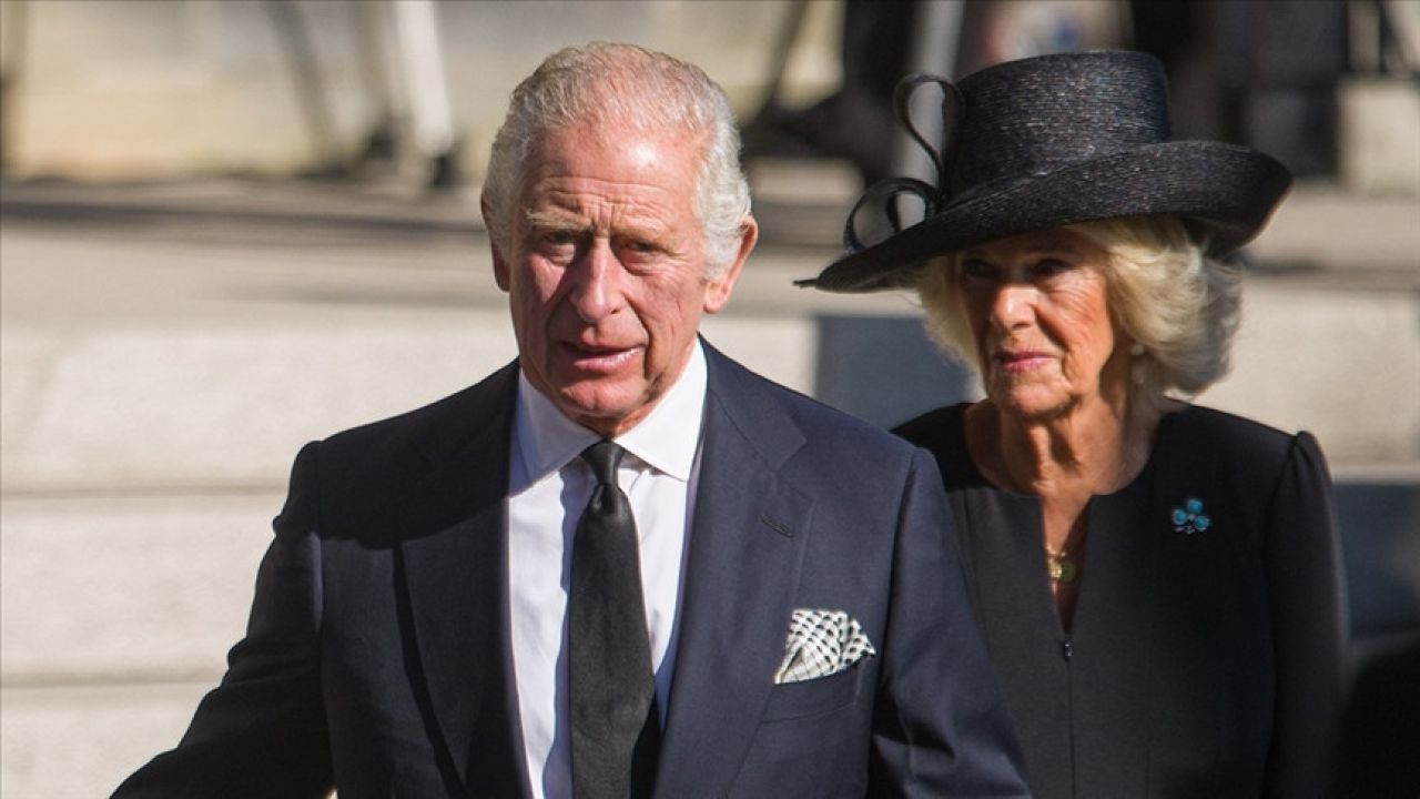 ABD Başkanı Trump, İngiltere Kralı 3. Charles'ı resmi törenle karşıladı