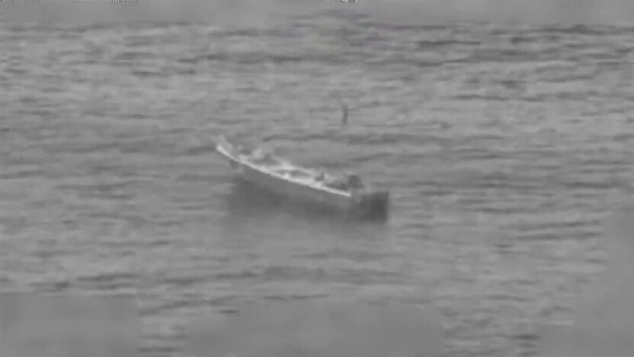 ABD'den Pasifik'te bir tekneye saldırı: 3 kişi hayatını kaybetti