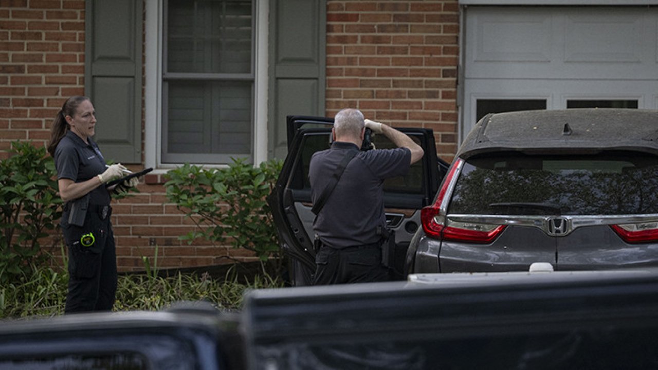 ABD'li siyasetçi eşini öldürüp intihar etti