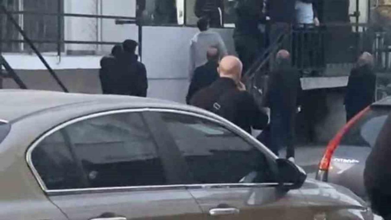 Bursa’da tekmeli sopalı kavga