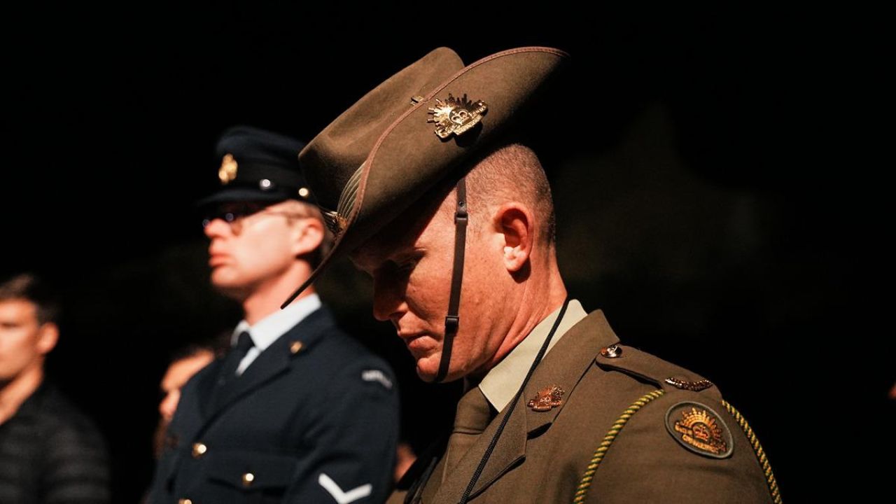 Çanakkale'deki Anzak Koyu'nda Şafak Ayini