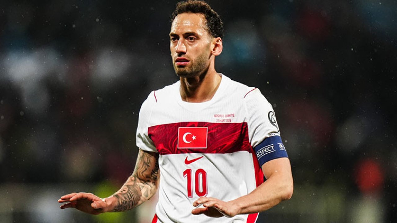 Hakan Çalhanoğlu, milli takım tarihine geçti!