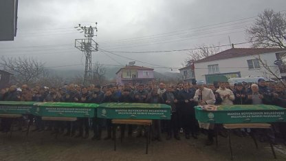 Manisa'daki katliamda öldürülmüşlerdi! 1 aile 4 tabut... Toprağa verildiler