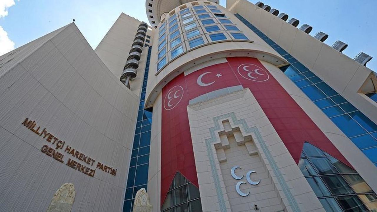 MHP'de iki il teşkilatı daha feshedildi