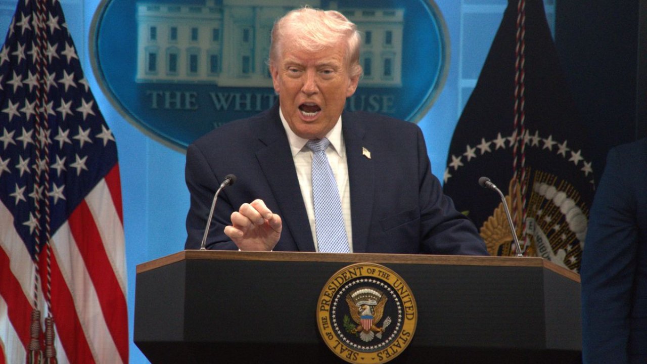 Trump: İran'la anlaşma yapamazsak bombalarız