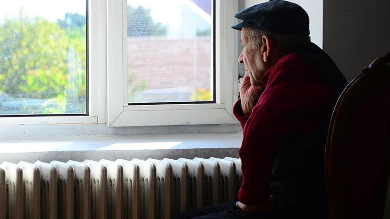 Yüzde 94 engelli adamın banka hesaplarını boşaltmışlar: Huzurevi değil 'vurgun evi'