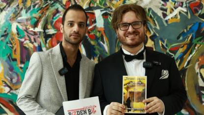 DÜNYACA ÜNLÜ TÜRK OPERA SANATÇISI TENOR SEDAT CAN ÖZTOPRAK'TAN AYNI GÜN İMZA VE RESİTAL