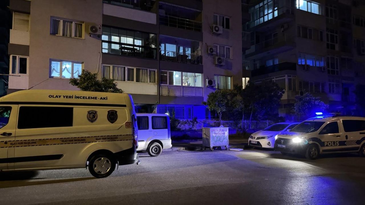 İzmir'de oğlunu bıçaklayarak öldüren zanlı gözaltına alındı
