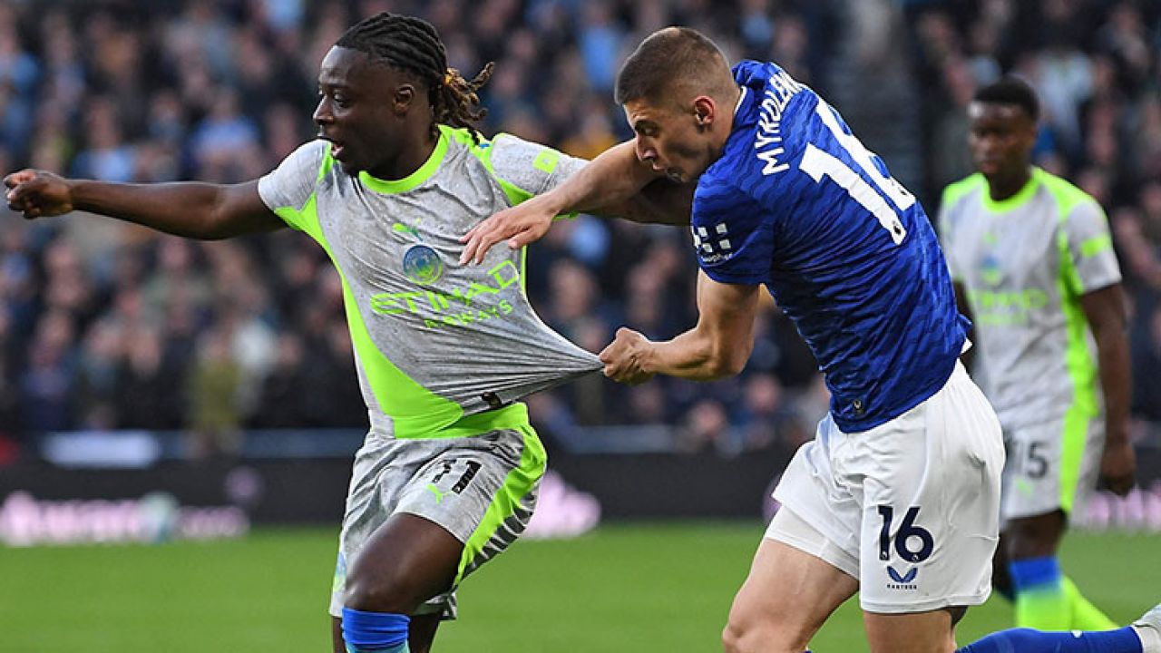 Premier Lig'de inanılmaz son: Manchester City 2 puan bıraktı!