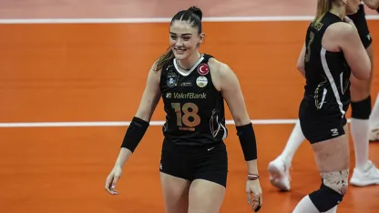 VakıfBank kaptanı Zehra Güneş: 'Bu kupanın yeri çok farklı olacak!'